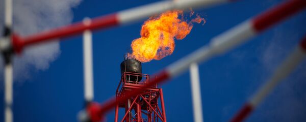 Khai thác dầu mỏ và khí đốt - Sputnik Việt Nam