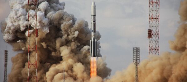 Tên lửa mang Proton-M được phóng từ Baikonur với vệ tinh viễn thông của Mỹ - Sputnik Việt Nam
