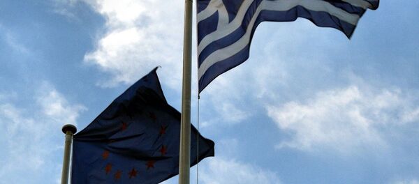 Quốc kỳ Hy Lạp và EU - Sputnik Việt Nam