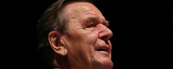 Cựu Thủ tướng Đức Gerhard Schroeder Cựu Thủ tướng Đức Gerhard Schroeder - Sputnik Việt Nam