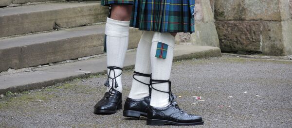 Nam giới Scotland trong váy - Sputnik Việt Nam