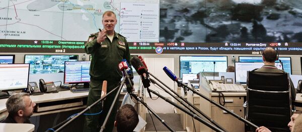 Phát ngôn viên của Bộ Quốc phòng Thiếu tướng Igor Konashenkov tại họp báo - Sputnik Việt Nam