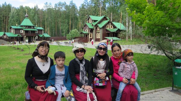 Nghệ sỹ ưu tú Kim Oanh ở thành phố Ekaterinburg - Sputnik Việt Nam