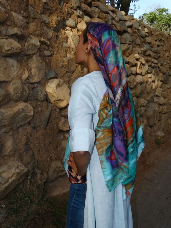 Phụ nữ Iran đội khăn Hijab - Sputnik Việt Nam