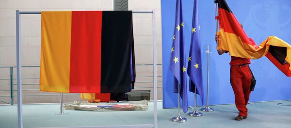 Quốc kỳ Đức và EU - Sputnik Việt Nam