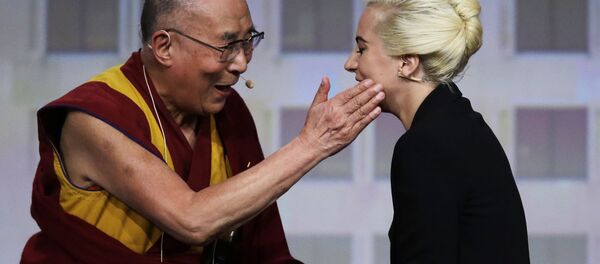 Далай-Лама и Леди Гага Далай-Лама и Леди Гага - Sputnik Việt Nam