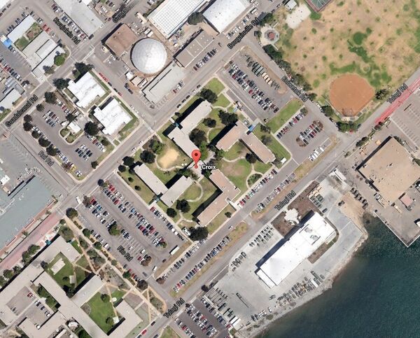 Tòa nhà hình chữ thập ngoặc - Sputnik Việt Nam