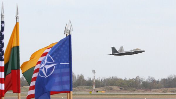 US F-22 Raptor - Sputnik Việt Nam