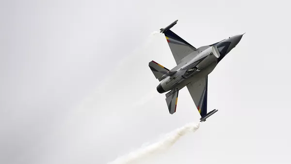F-16 - Sputnik Việt Nam
