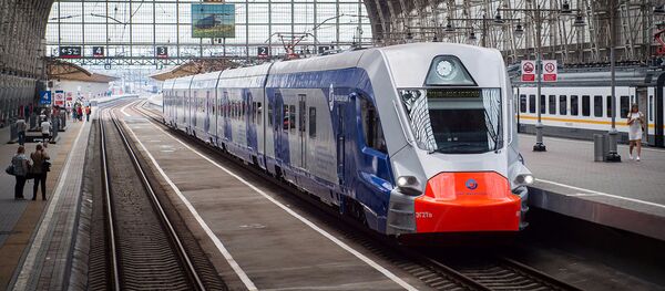 Xe lửa điện mới ở ga Kievsky của Matxcơva Xe lửa điện mới ở ga Kievsky của Matxcơva - Sputnik Việt Nam