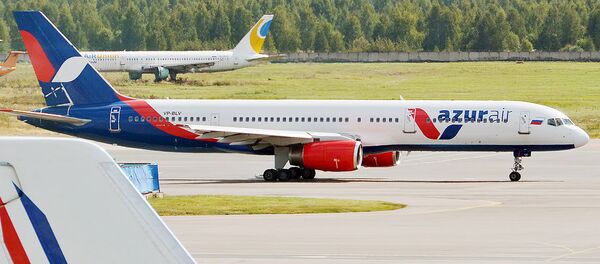 Azur Air,  Boeing 757-28A - Sputnik Việt Nam