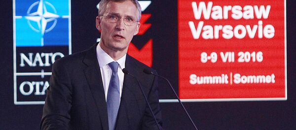 Генеральный секретарь НАТО Йенс Столтенберг на саммите НАТО в Варшаве - Sputnik Việt Nam