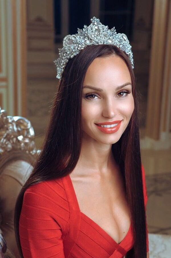 Hoa hậu quý bà Nga -2016 Hoa hậu quý bà Nga -2016 - Sputnik Việt Nam