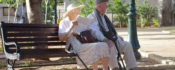 Hai vợ chồng cao tuổi - Sputnik Việt Nam