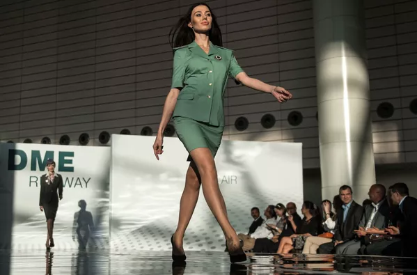 DME Runway - thời trang cao cấp với phong cách Hàng không DME Runway - thời trang cao cấp với phong cách Hàng không - Sputnik Việt Nam