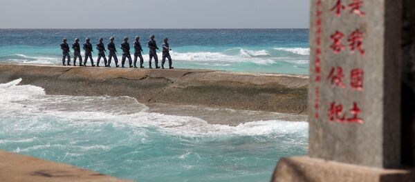 Lực lượng hải quân Trung Quốc  tuần tra trong khu vực quần đảo Trường Sa - Sputnik Việt Nam