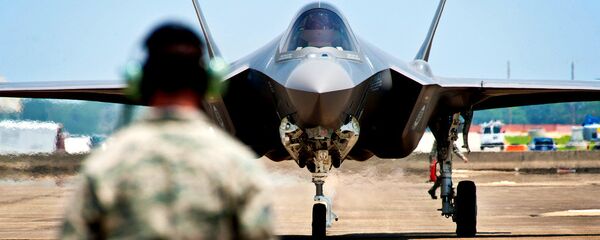 Máy bay chiến đấu F-35 Lightning II - Sputnik Việt Nam