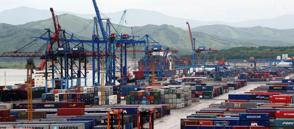 Cảng Vostochny tại thành phố Nakhodka. Cảng Vostochny tại thành phố Nakhodka. - Sputnik Việt Nam