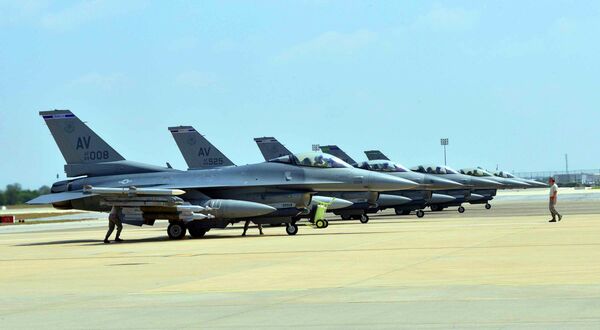 Hậu quả nào nếu Hoa Kỳ cung cấp chiến đấu cơ F-16V cho Đài Loan?  - Sputnik Việt Nam