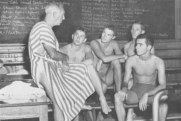 Huấn luyện viên thể thao từ Đại học Tổng hợp Michigan là Matthew Mann Huấn luyện viên thể thao từ Đại học Tổng hợp Michigan là Matthew Mann - Sputnik Việt Nam