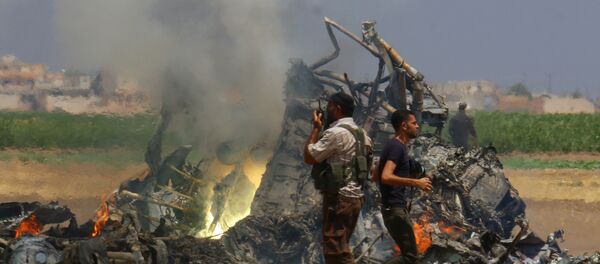 chiếc Mi-8 bị bắn rơi chiếc Mi-8 bị bắn rơi - Sputnik Việt Nam