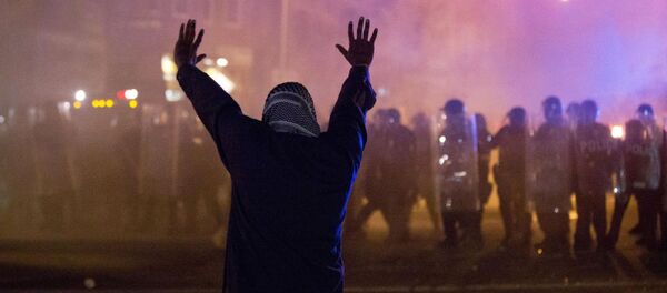 Các thành viên tham gia cuộc biểu tình đường phố ở Baltimore - Sputnik Việt Nam
