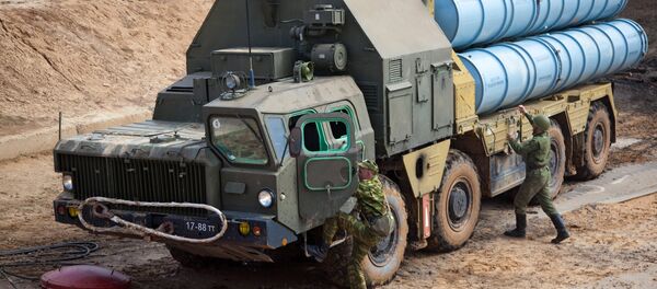 Tổ hợp tên lửa S-300 Tổ hợp tên lửa S-300 - Sputnik Việt Nam
