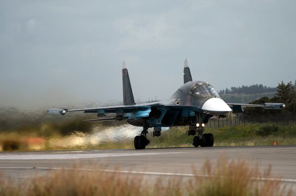 Máy bay tiêm kích- ném bom Su-34 - Sputnik Việt Nam