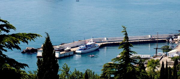 Причал детской флотилии в Международном детском центре Артек в Крыму - Sputnik Việt Nam