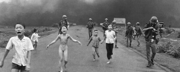 Em bé napalm - Sputnik Việt Nam