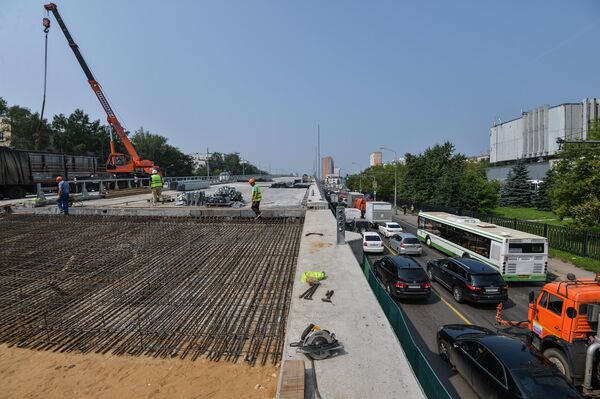 Tái thiết xa lộ Shelkovsky Tái thiết xa lộ Shelkovsky - Sputnik Việt Nam