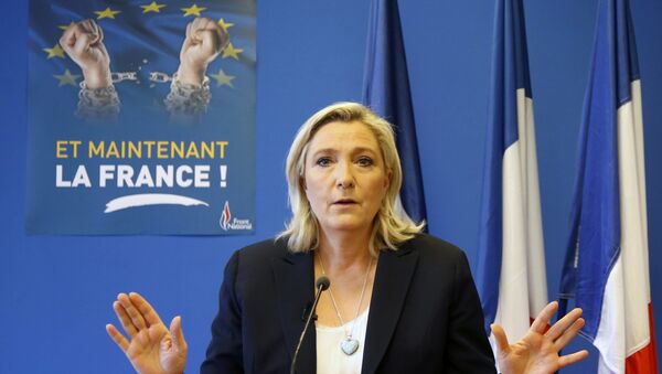 Nhà lãnh đạo của đảng Mặt trận Dân tộc Marine Le Pen - Sputnik Việt Nam