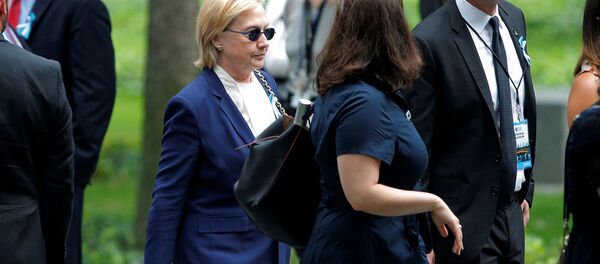 Hillary Clinton trong buổi lễ tưởng niệm các nạn nhân của vụ tấn công khủng bố ở New York - Sputnik Việt Nam