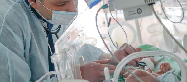 Em bé Em bé - Sputnik Việt Nam