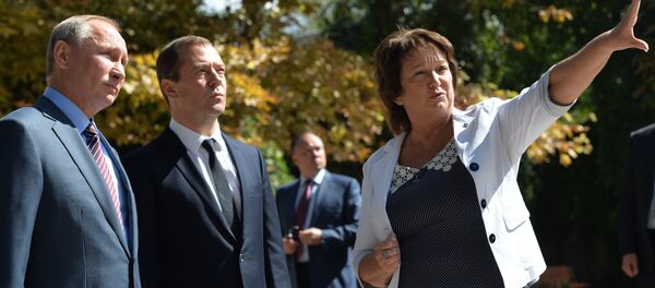 Сhuyến thăm Crưm của Tổng thống Vladimir Putin và Thủ tướng Dmitry Medvedev - Sputnik Việt Nam