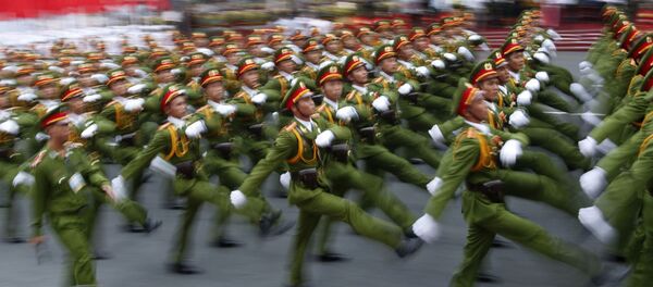 Diễu hành trọng thể kỷ niệm 40 năm Việt Nam thống nhất đất nước - Sputnik Việt Nam