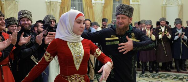 Ngày Phụ nữ Chechnya Ngày Phụ nữ Chechnya - Sputnik Việt Nam