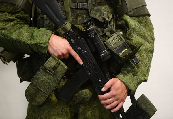 Tướng Nga nói về khả năng của bộ quân trang Ratnik - Sputnik Việt Nam