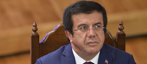 Bộ trưởng Kinh tế Thổ Nhĩ Kỳ Nihat Zeybekchi - Sputnik Việt Nam