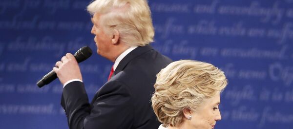 Cuộc tranh luận thứ hai giữa Donald Trump và Hillary Clinton - Sputnik Việt Nam