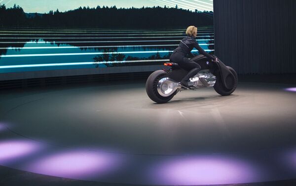 BMW Motorrad Vision Next 100 - Sputnik Việt Nam