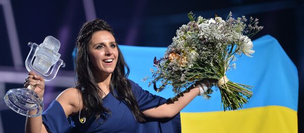 Nữ ca sĩ Dzhamala chiến thắng  trong Eurovision-2016 - Sputnik Việt Nam