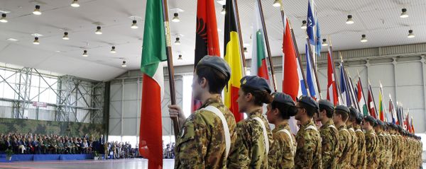 Cuộc tập trận NATO Trident Juncture ở Italy Cuộc tập trận NATO Trident Juncture ở Italy - Sputnik Việt Nam