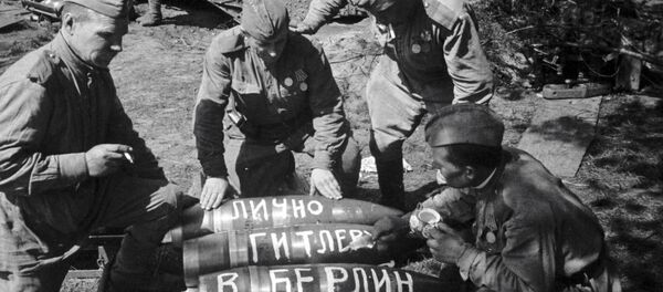 Chiến sĩ Liên Xô trong Thế chiến II Chiến sĩ Liên Xô trong Thế chiến II - Sputnik Việt Nam