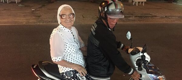 Bà cụ Lena Bà cụ Lena - Sputnik Việt Nam