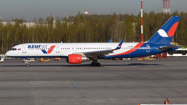 Azur Air, VQ-BKB, Boeing 757-2Q8 - Sputnik Việt Nam