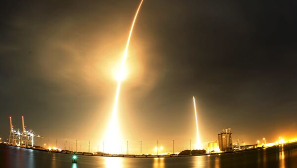 Falcon 9 - Sputnik Việt Nam