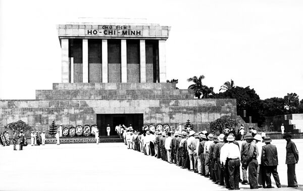 Lăng Chủ tịch Hồ Chí Minh - Sputnik Việt Nam