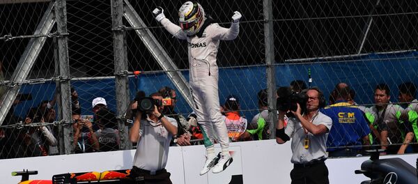 Những hình ảnh sống động nhất của tuần 29 tháng 10 - 03 tháng 11 - Sputnik Việt Nam