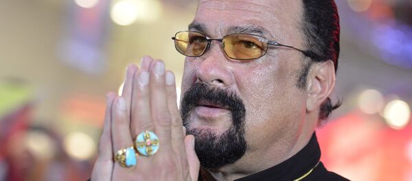 Steven Seagal - Sputnik Việt Nam
